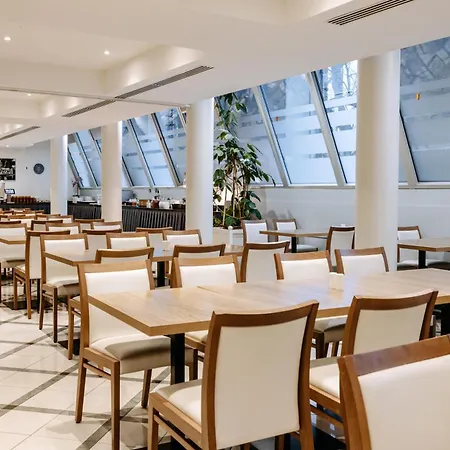 Hestia Ilmarine 酒店 4*